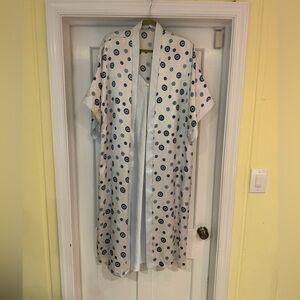 Lily of France sleepwear belted robe and chemise 2 piece set size M